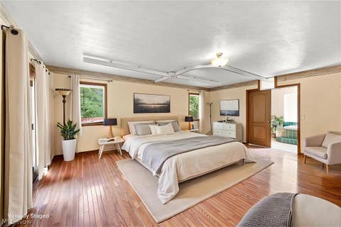 Tiny photo for 9530 Rainbow Lane, North Royalton, OH 44133 (MLS # 5238897)
