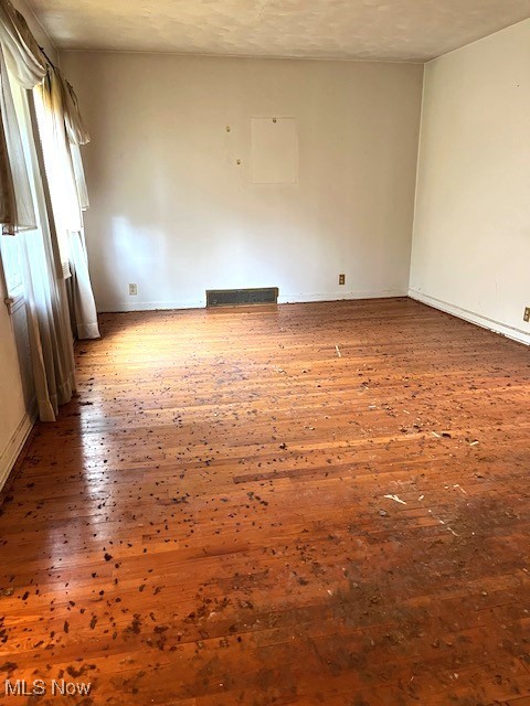 Akron, Ohio 44302, United States, 3 Bedrooms Bedrooms, ,2 BathroomsBathrooms,Residential,Pending,129898