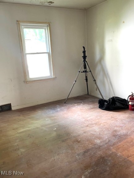 Akron, Ohio 44302, United States, 3 Bedrooms Bedrooms, ,2 BathroomsBathrooms,Residential,Pending,129898