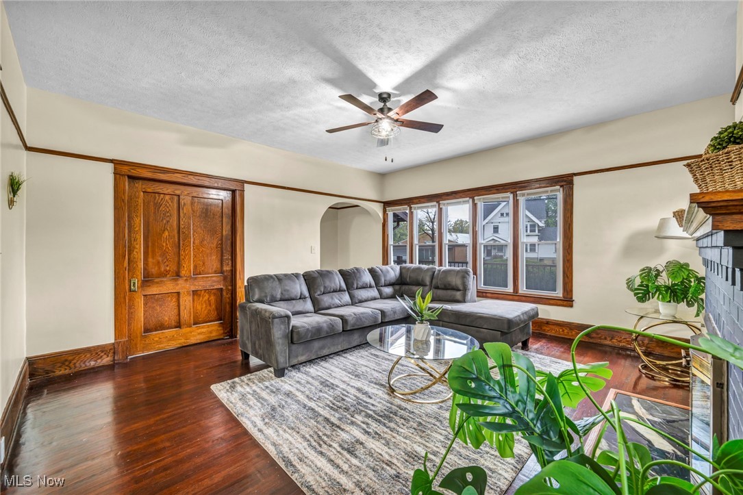 Citizens Real Estate Co - Residential