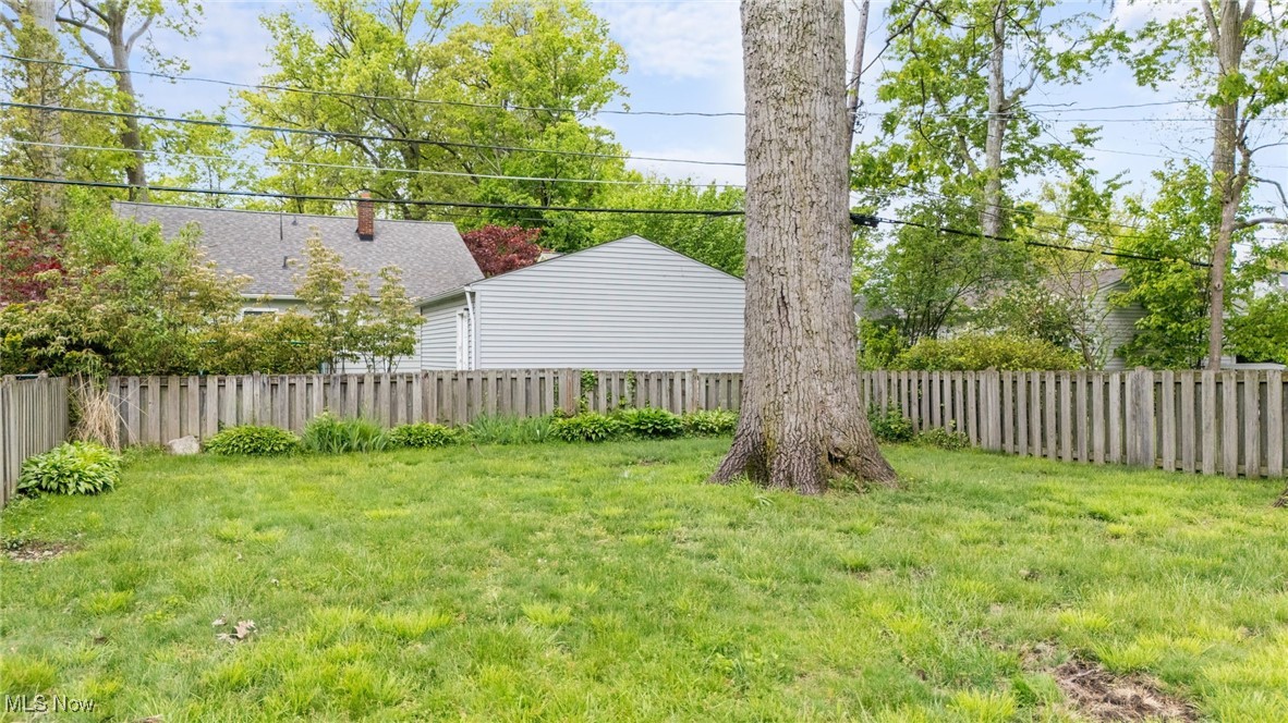574 Huntmere Drive, Bay Village, Ohio image 26