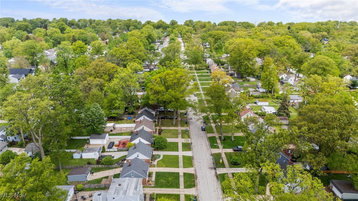 574 Huntmere Drive, Bay Village, Ohio image 29