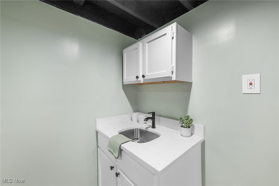 574 Huntmere Drive, Bay Village, Ohio image 20