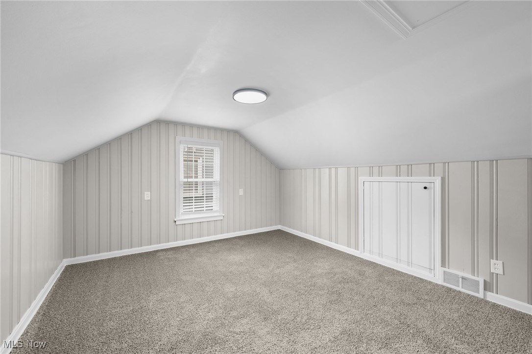 574 Huntmere Drive, Bay Village, Ohio image 17