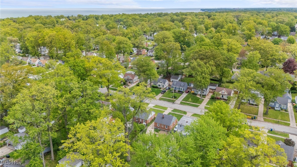 574 Huntmere Drive, Bay Village, Ohio image 28