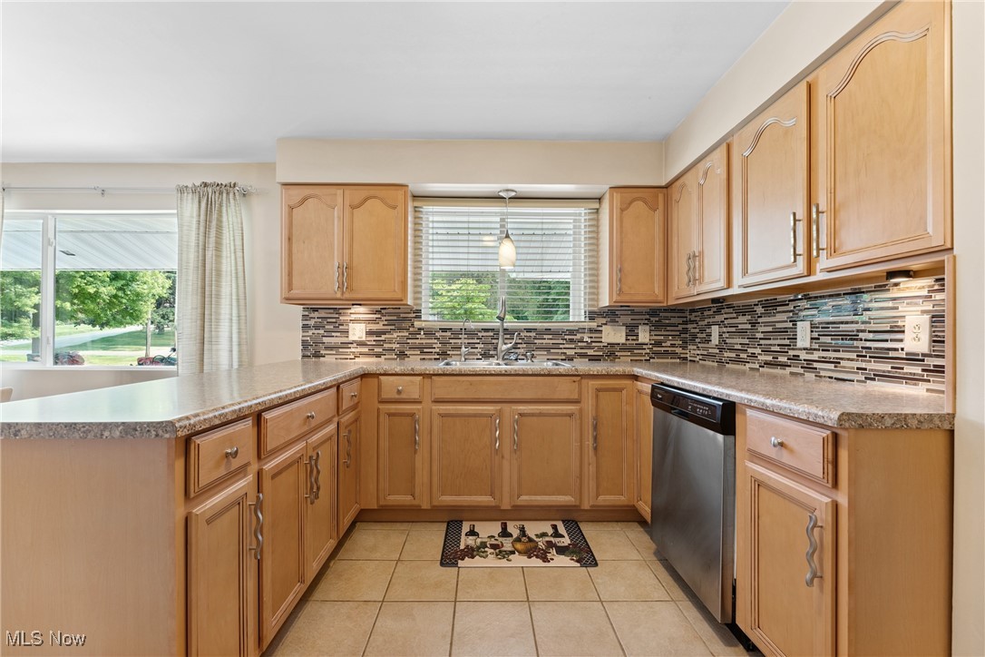 Arlington Knolls - Residential