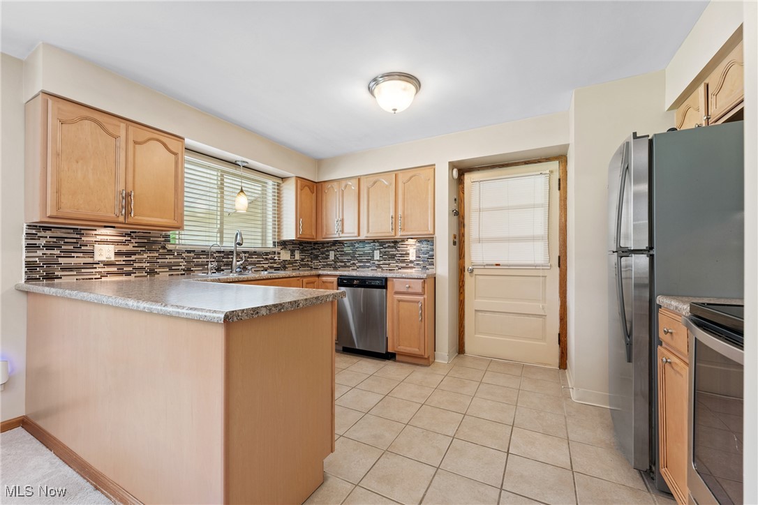 Arlington Knolls - Residential