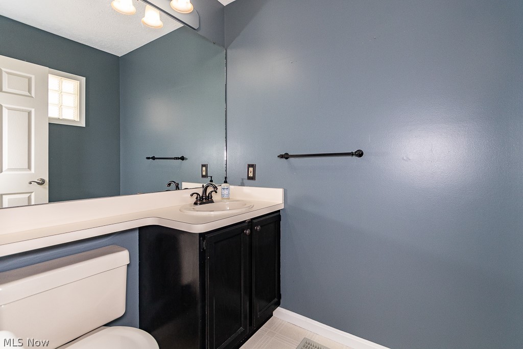 Woods Of Burlington - Residential