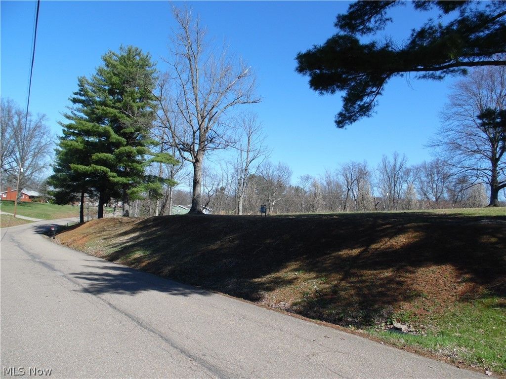 Photo of 50 Jennings Hill Road, Marietta, OH 45750 (MLS # 5197252)