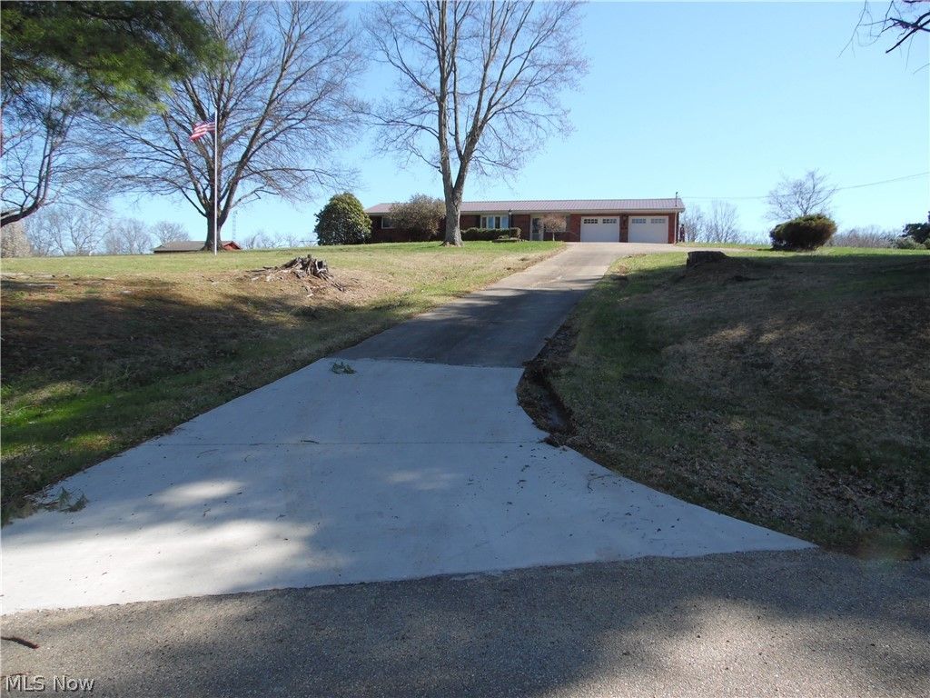 Photo of 50 Jennings Hill Road, Marietta, OH 45750 (MLS # 5197252)