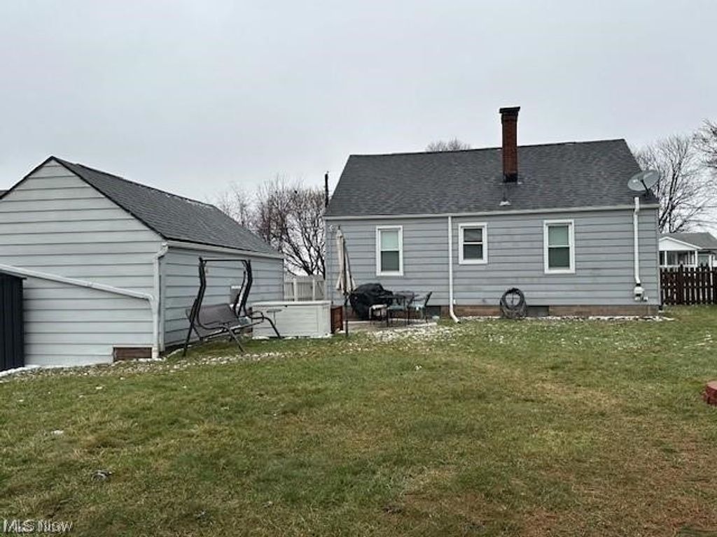 Photo of 226 Liberty Street E, East Canton, OH 44730 (MLS # 5192780)