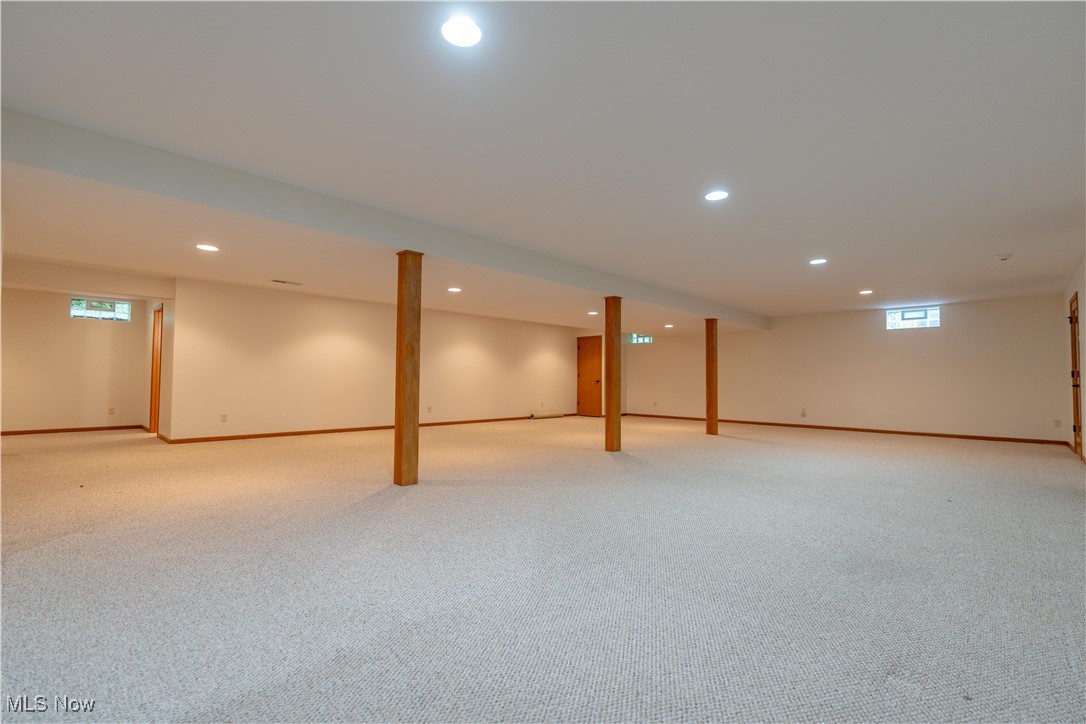4953 Maclaren Avenue, Massillon, Ohio image 38