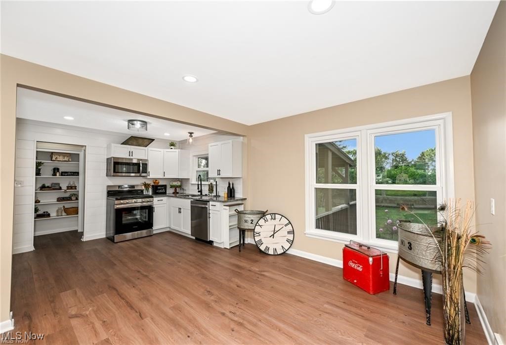 East Barberton Land Co Al - Residential Lease