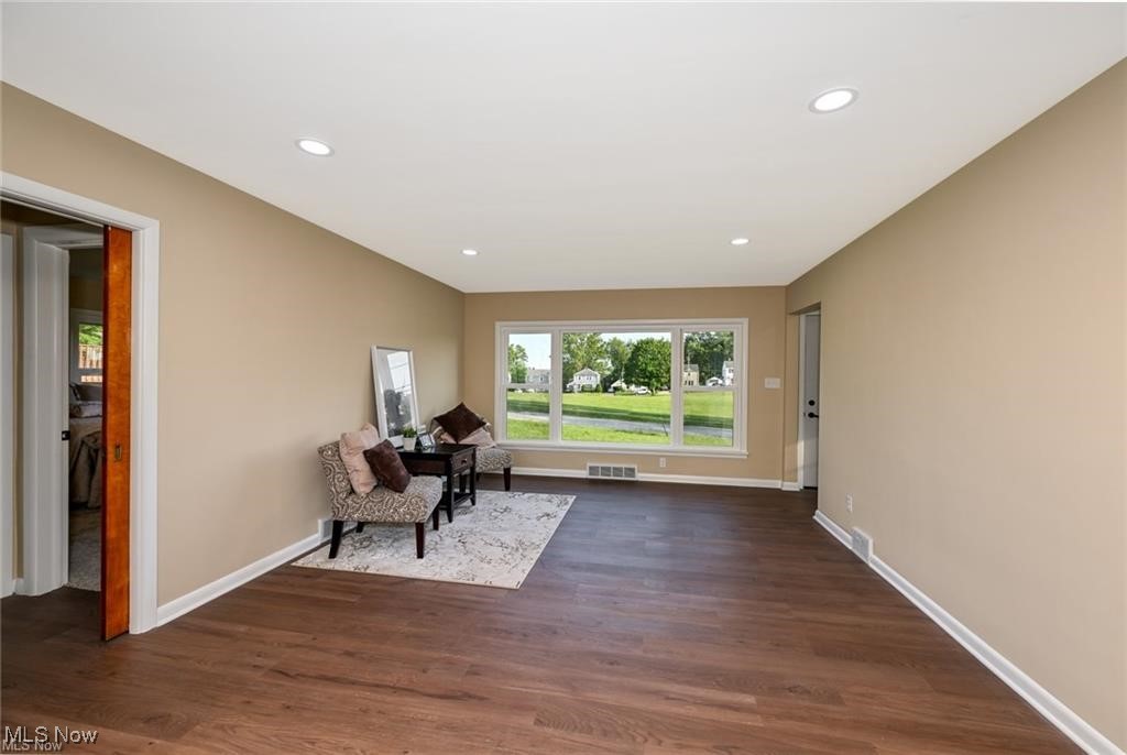 East Barberton Land Co Al - Residential Lease