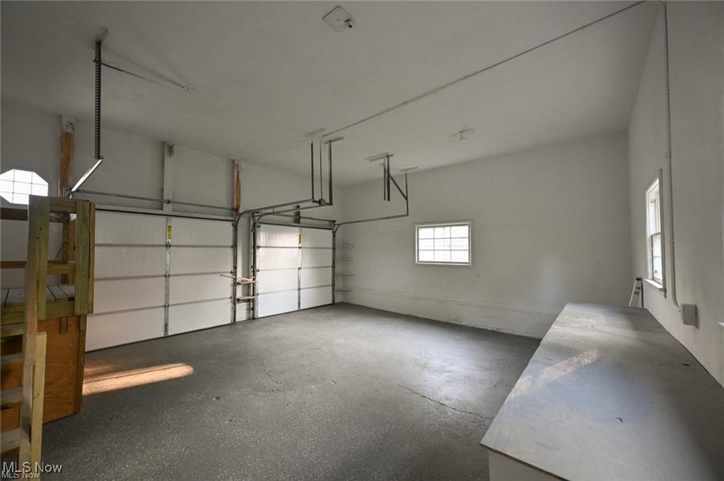 East Barberton Land Co Al - Residential Lease