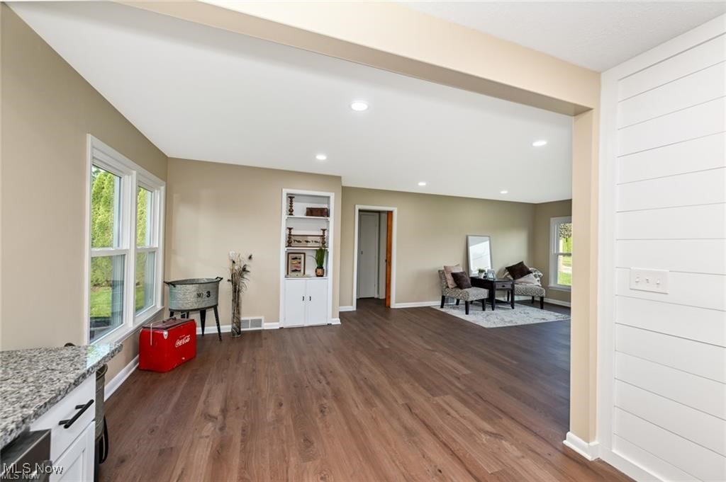 East Barberton Land Co Al - Residential Lease