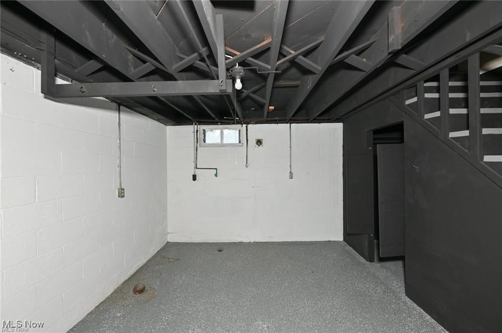 East Barberton Land Co Al - Residential Lease