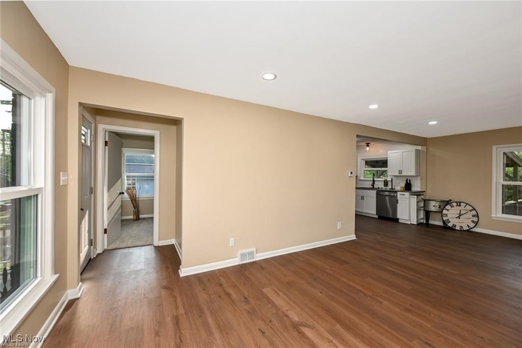 East Barberton Land Co Al - Residential Lease