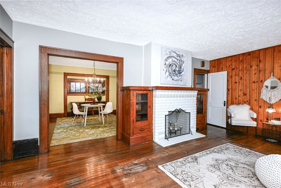 Barb Heights - Residential