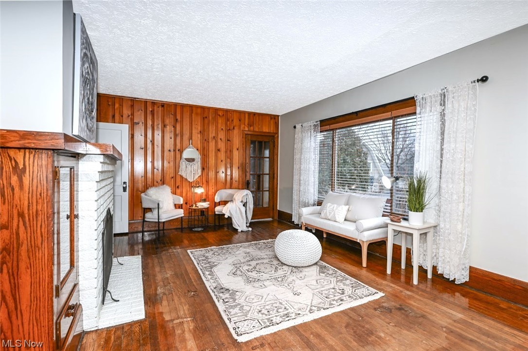 Barb Heights - Residential