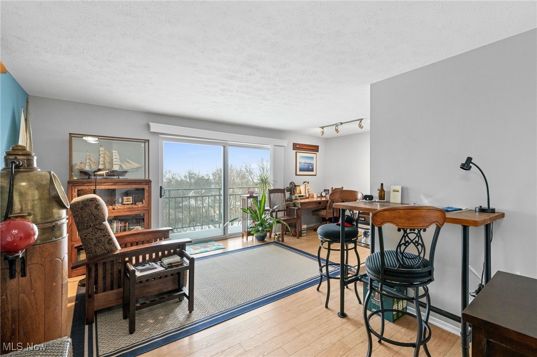 Lake Edge Condominiums - Residential