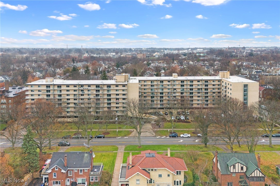 Lake Edge Condominiums - Residential