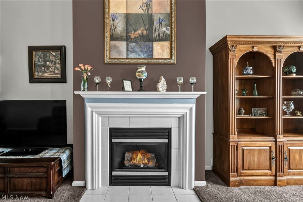 Photo of 2640 Edgebrook Crossing Xing, Twinsburg, OH 44087 (MLS # 5198405)