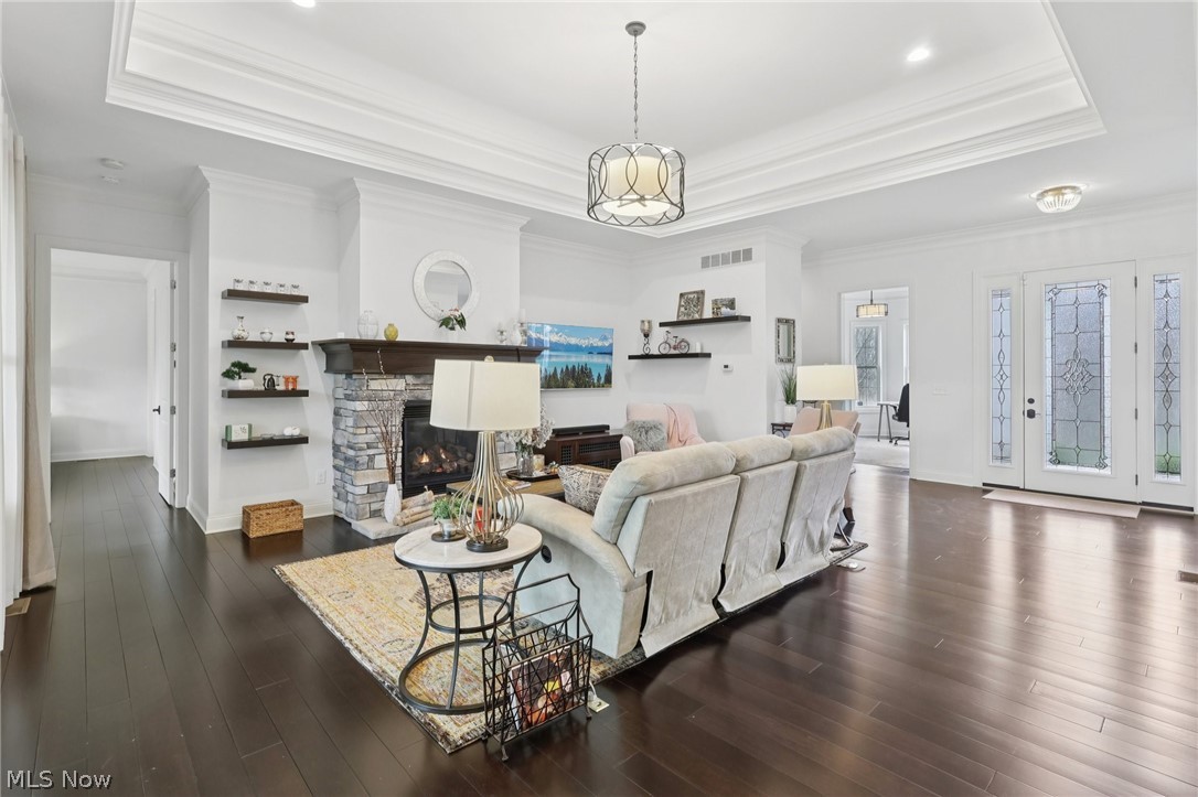 Crown Pointe Estates - Residential