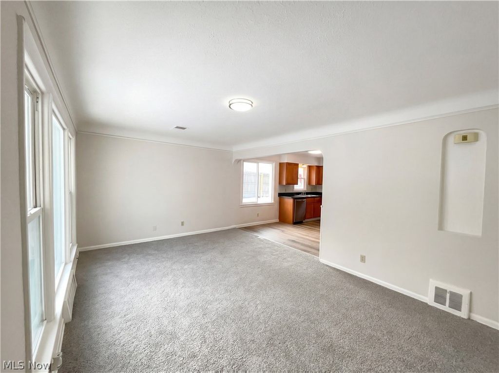 Photo of 75 Greencroft Road, Bedford, OH 44146 (MLS # 5186420)