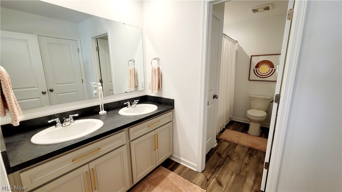 Renaissance Pk/Geauga Lake West- - Residential