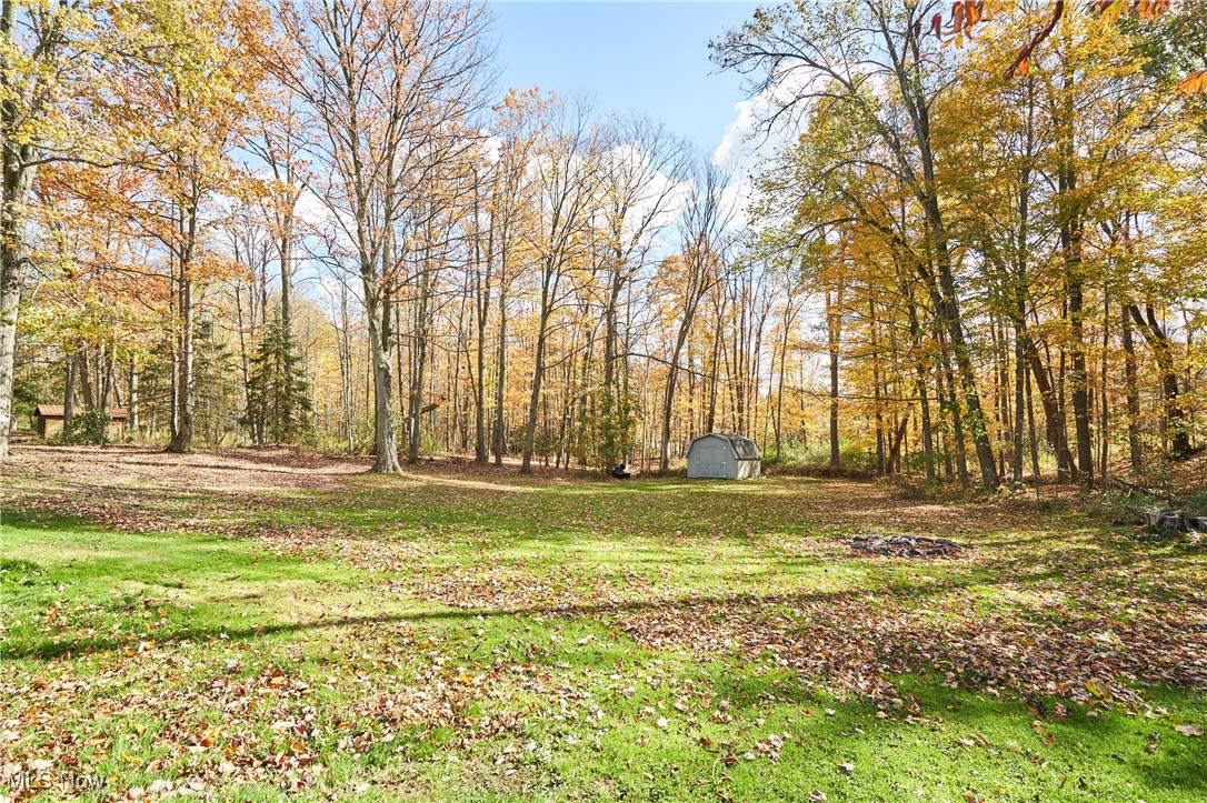 Chesterland, Ohio 44026, United States, 3 Bedrooms Bedrooms, ,3 BathroomsBathrooms,Residential,Active,230606