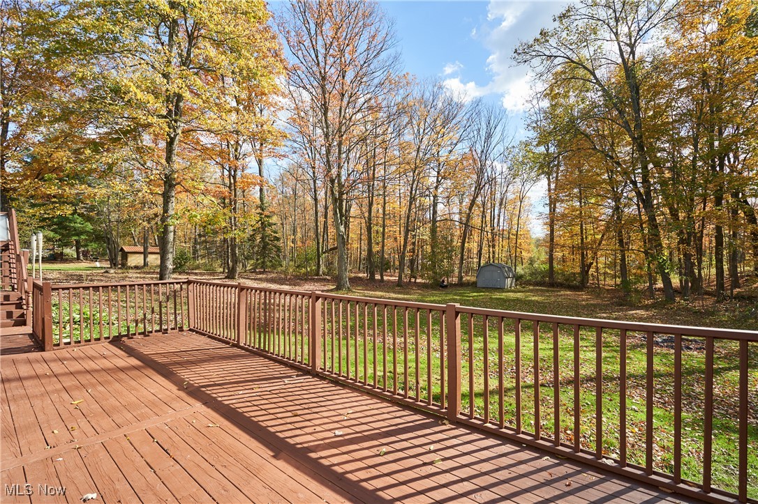 Chesterland, Ohio 44026, United States, 3 Bedrooms Bedrooms, ,3 BathroomsBathrooms,Residential,Active,230606