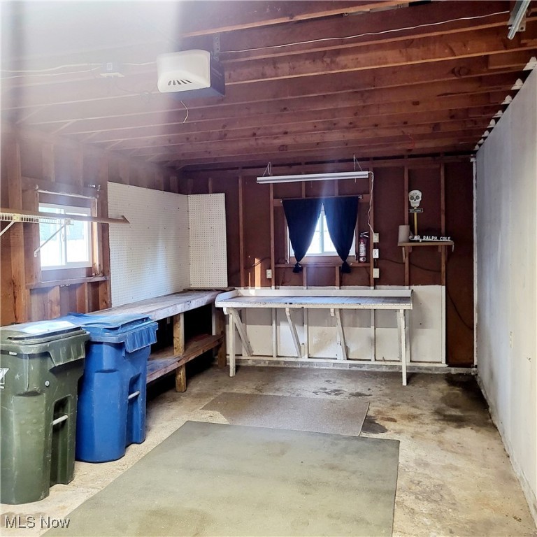 785 Grantwood Avenue, Sheffield Lake, Ohio image 27