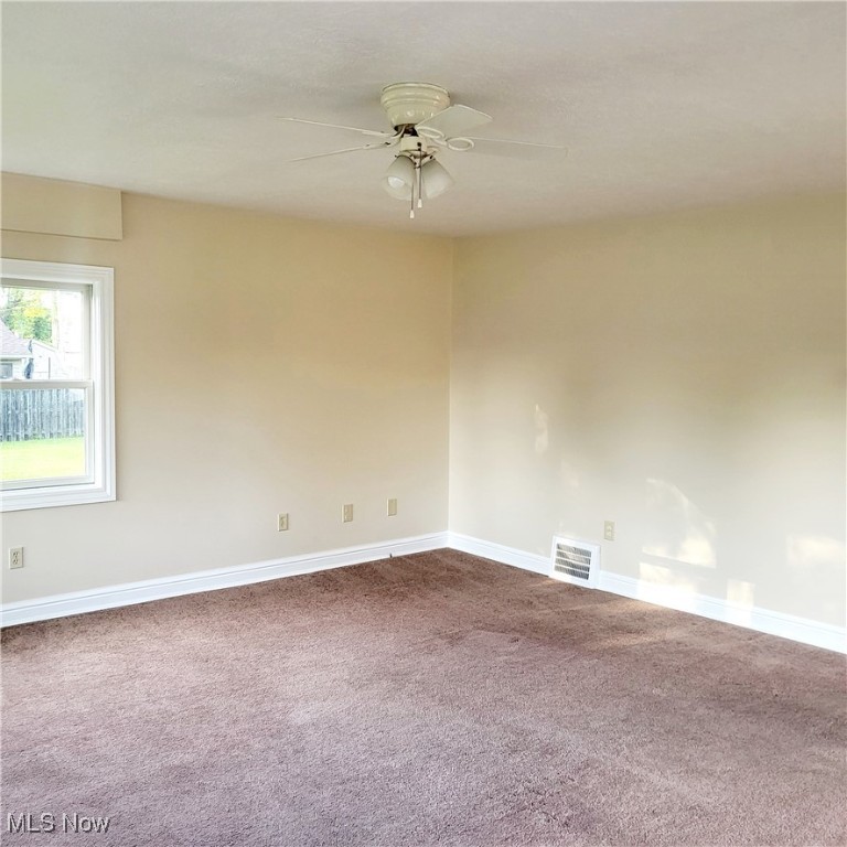 785 Grantwood Avenue, Sheffield Lake, Ohio image 7