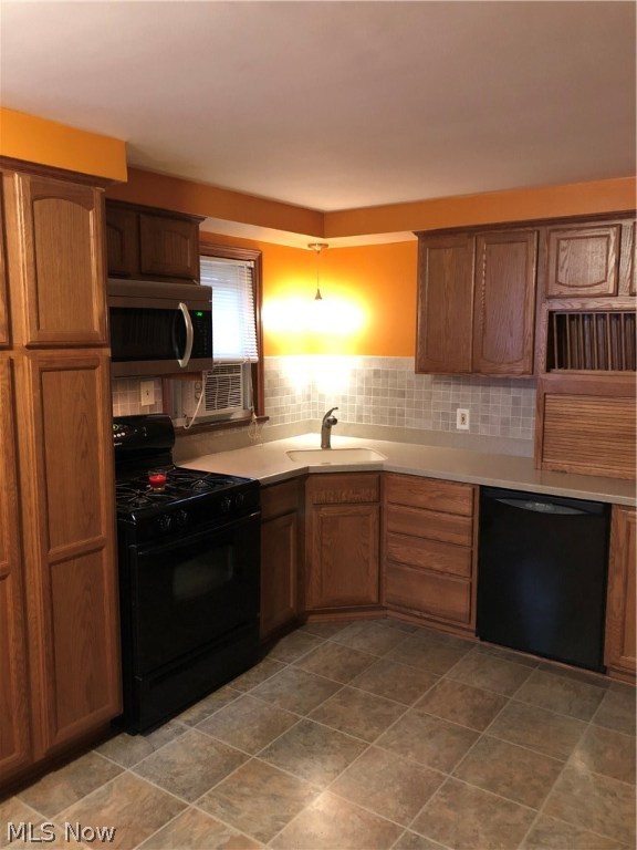 West Manor - Residential