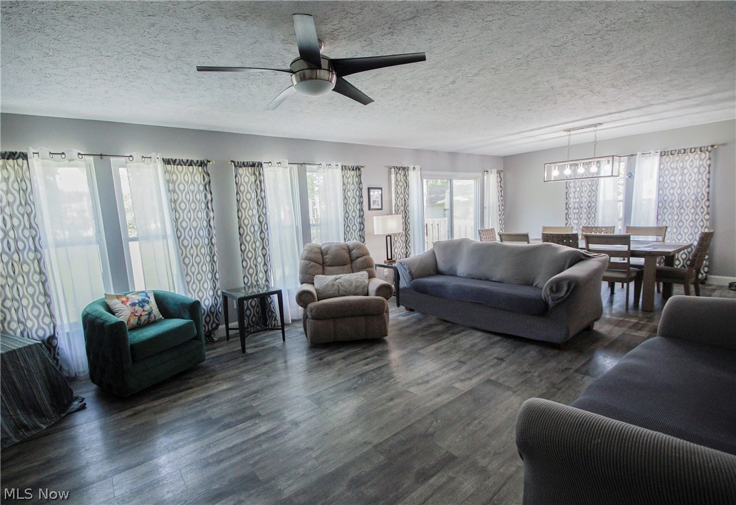 Douglas - Residential