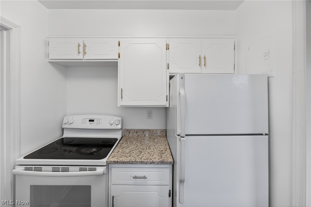 Royal Court Condos - Residential