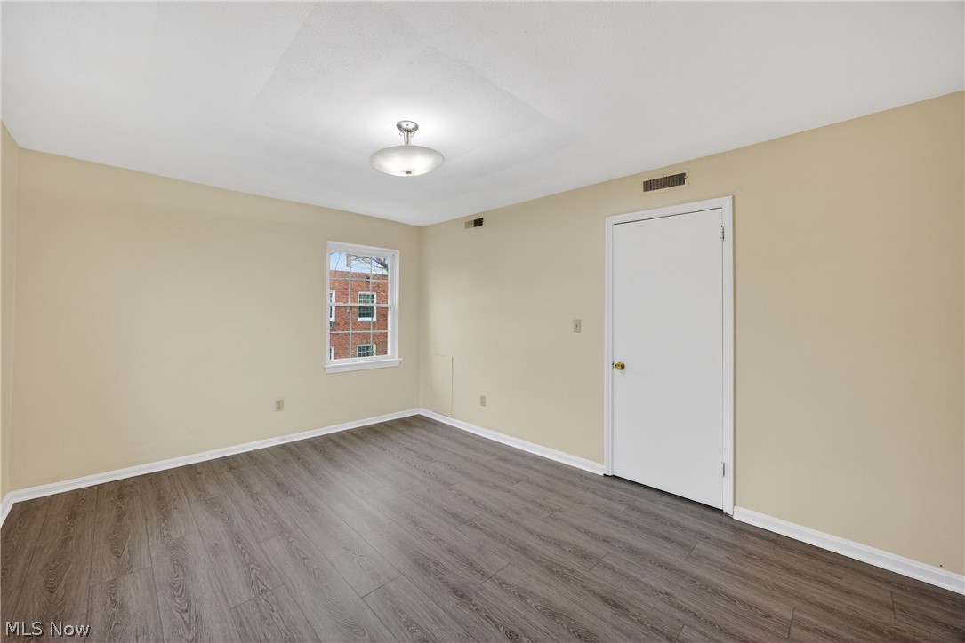 Royal Court Condos - Residential