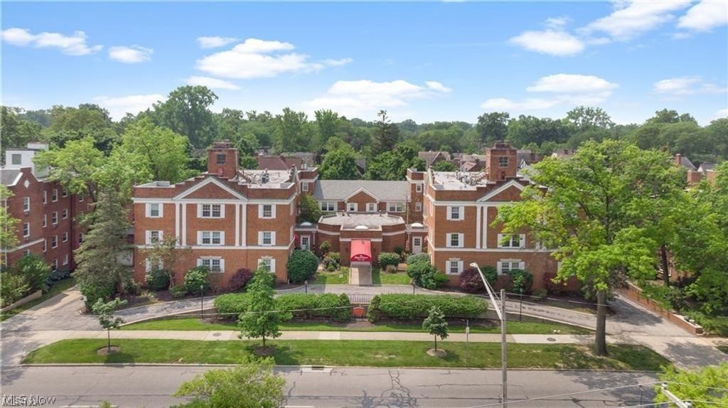 Photo of 19436 Van Aken Boulevard #307, Shaker Heights, OH 44122 (MLS # 5192137)