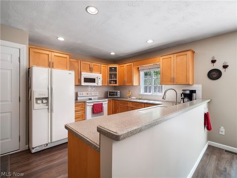 Tiny photo for 609 Wyleswood Drive, Berea, OH 44017 (MLS # 5209925)