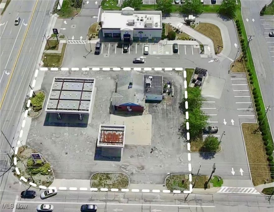 Located at the high-traffic intersection of N. Leavitt Rd (32,028 VPD) and Cooper Foster Park Rd (9,800 VPD), this freestanding 2,023 SF convenience store sits on 0.88 acres at the heart of Amherst’s dominant retail corridor.

Key Highlights:

For Sale or Lease |
Fully operational fuel pumps and C-store — no restrictions on resuming operations |
Signalized corner with excellent visibility and signage|
Multiple access points: 4 ingress/egress and 2 easement drives |
Surrounded by dense rooftops and national retailers |
Ideal for C-store operators, QSR, or redevelopment |
Five (5) fiberglass fuel tanks, including one (1) designated for diesel |
Free of fuel supply obligations, providing prospective buyers with immediate control over branding and fuel procurement |

Demographics (2025 Projections):
1 Mile Population: 7,003 | Median HH Income: $87,367 |
3 Mile Population: 55,201 | Median HH Income: $74,434 | 
5 Mile Population: 92,169 | 
This is a rare opportunity to secure a high-visibility retail pad in a thriving trade area with strong traffic counts and solid consumer spending.