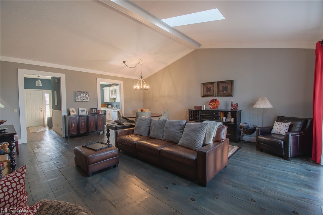 Villas At London Square Condo - Residential