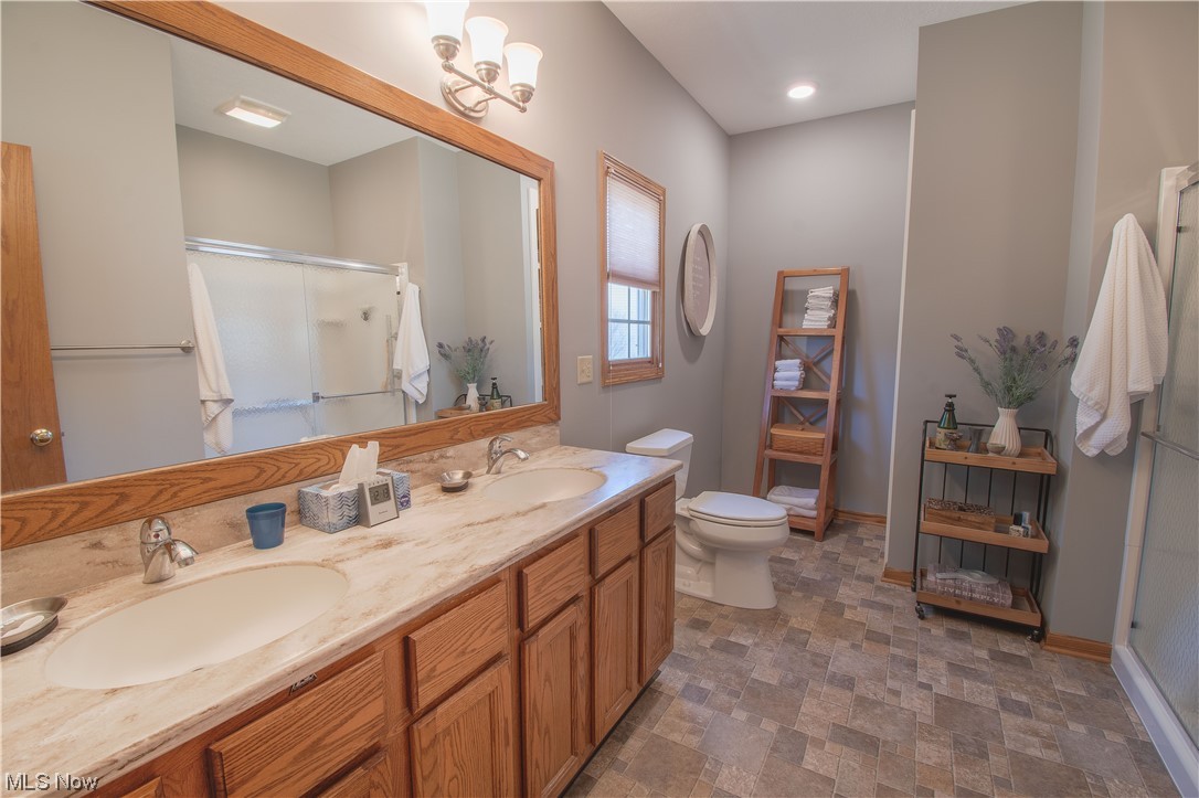 Villas At London Square Condo - Residential