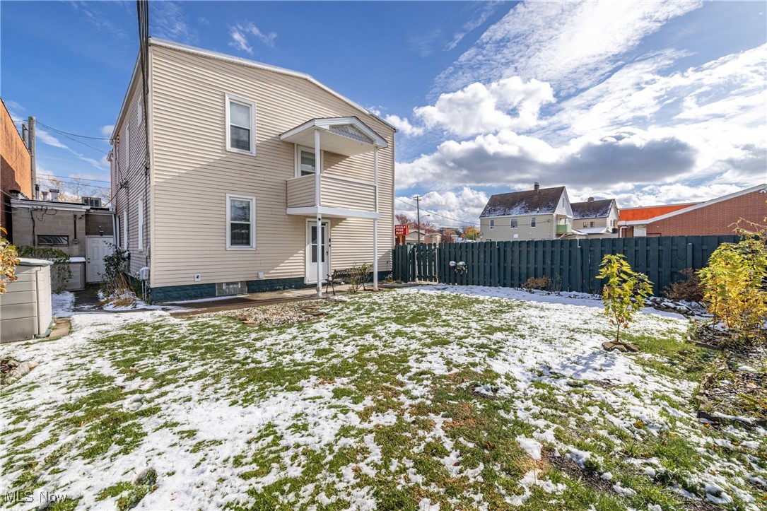 State View - Commercial Sale