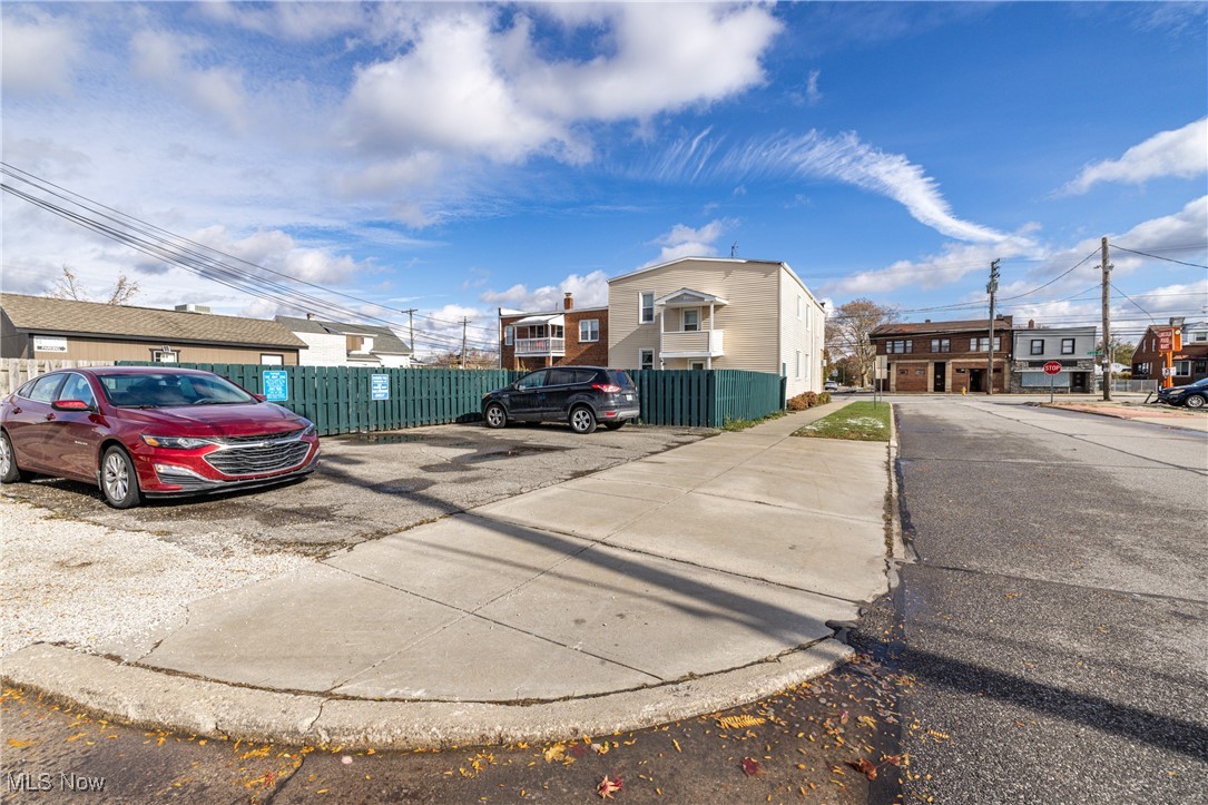 State View - Commercial Sale