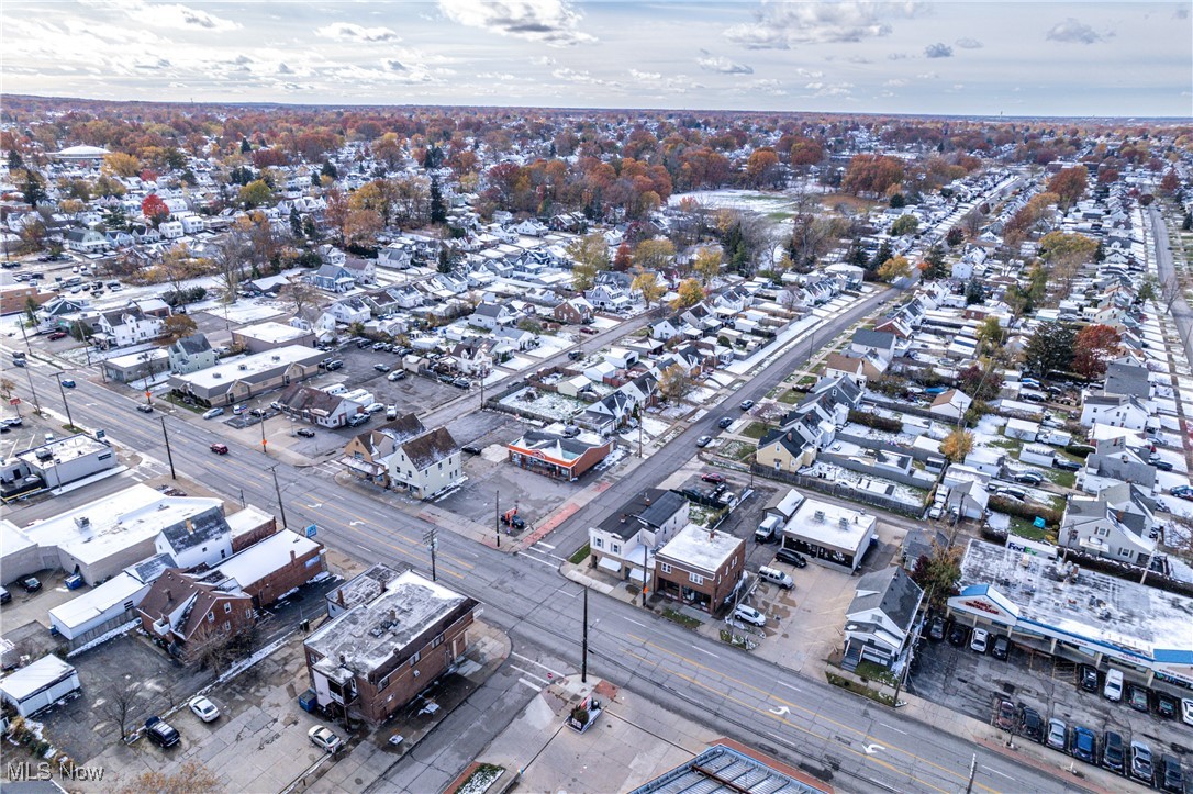 State View - Commercial Sale