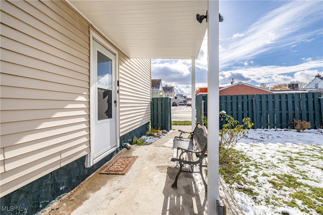 State View - Commercial Sale