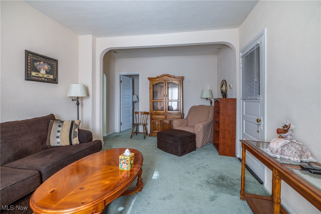 State View - Commercial Sale