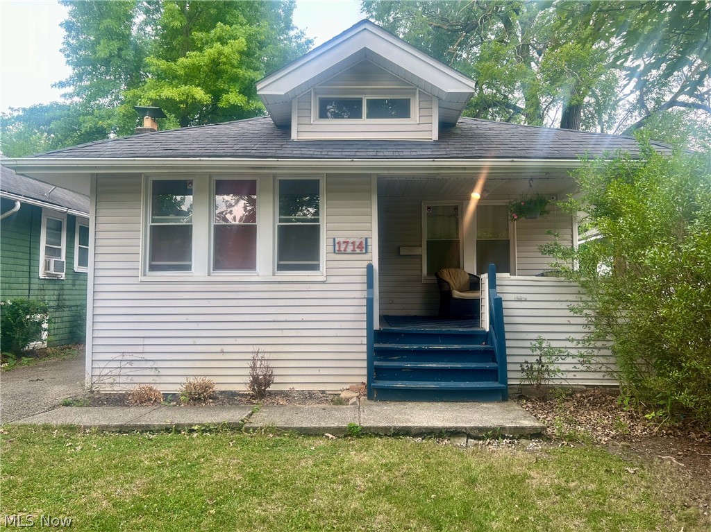 Welcome to this turnkey 2 bedroom, 1 full bathroom ranch style home. Totally rehabbed in 2013 with a newer roof, vinyl, windows, electrical, plumbing, hot water tank, and furnace. This home is freshly painted throughout with updated flooring in the kitchen and bathroom. Additional features include a private fenced in backyard with a one car detached garage and a walk-up attic for additional storage. Great opportunity for an Owner Occupant or an Investor!