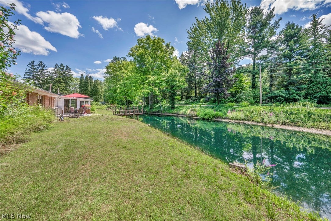 9905 Knollwood Ridge Road